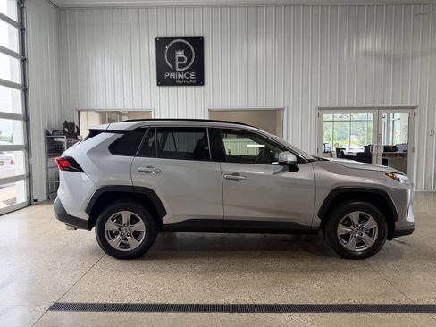 Used 2025 Toyota RAV4 XLE w/ Convenience Package AWD/4WD image 6