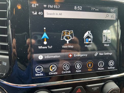 Certified 2020 Jeep Grand Cherokee Overland AWD/4WD image 21