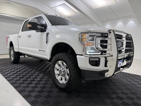 Used 2021 Ford F250 Platinum AWD/4WD image 1