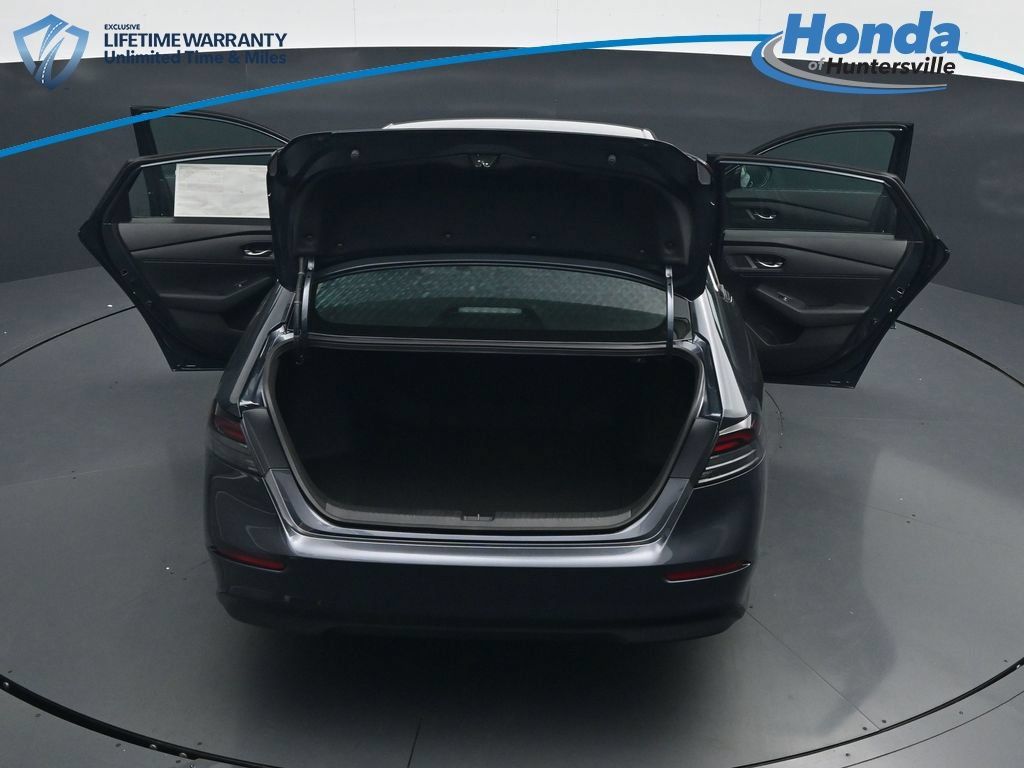 New 2026 Honda Accord LX image 47