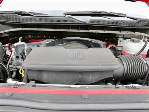 Used 2024 Chevrolet Silverado 1500 Custom Trail Boss w/ LPO, Dark Essentials Package AWD/4WD image 21