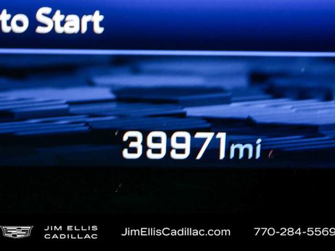 Used 2025 Chevrolet Tahoe LT image 8