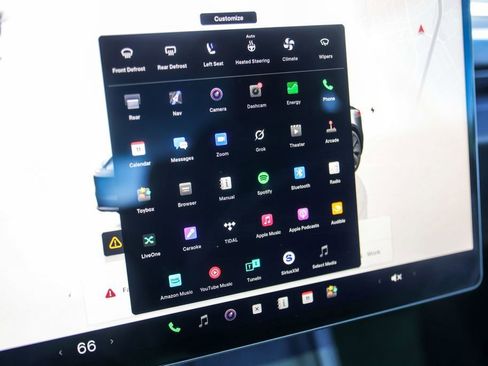 Used 2025 Tesla Model 3 Long Range image 16