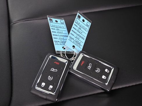New 2026 Jeep Grand Cherokee Limited w/ Limited Altitude Package RWD image 22