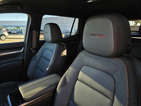 New 2026 GMC Terrain AT4 image 11