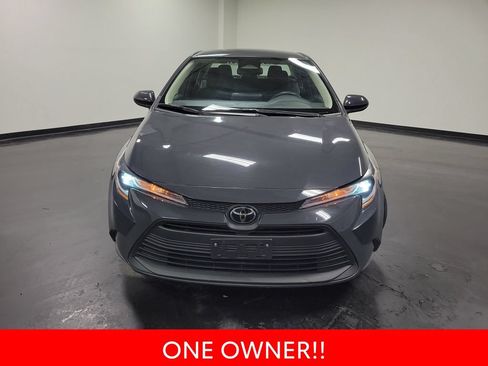 Used 2024 Toyota Corolla LE FWD image 3