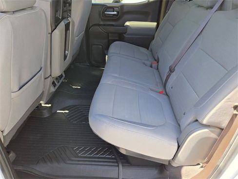 Used 2022 Chevrolet Silverado 1500 LT image 14