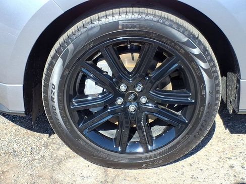 Used 2024 Ford Edge ST-Line AWD/4WD image 9
