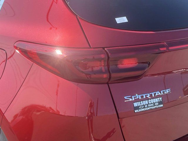 Used 2020 Kia Sportage EX AWD/4WD image 10