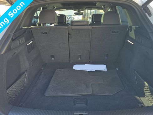 Used 2024 Audi Q5 2.0T Prestige w/ Prestige Package image 12