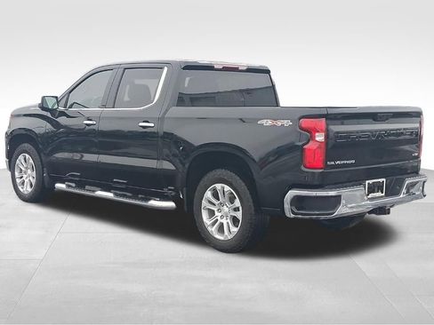 Used 2023 Chevrolet Silverado 1500 LTZ image 9