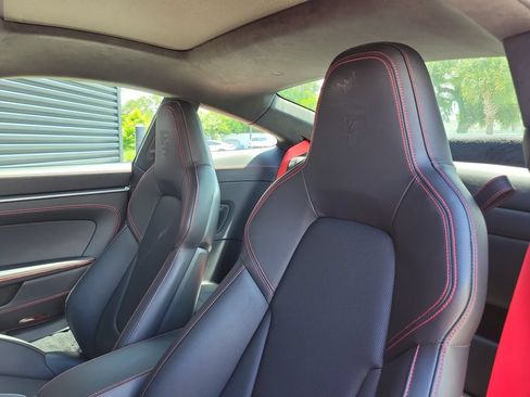 Certified 2025 Porsche 911 Turbo S AWD/4WD image 5