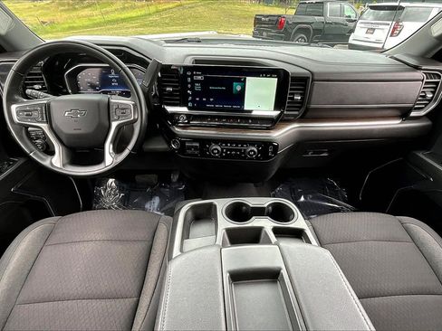 Used 2023 Chevrolet Silverado 1500 RST image 16