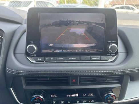 Certified 2026 Nissan Rogue SV FWD image 10