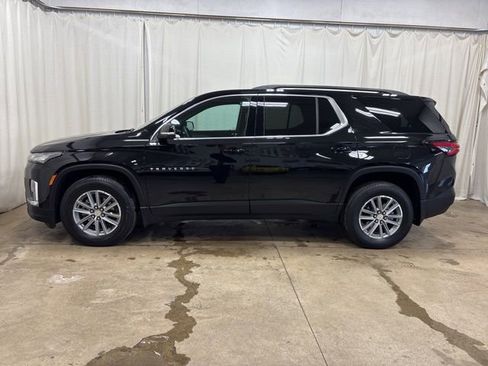 Used 2023 Chevrolet Traverse LT w/ LPO, Floor Liner Package AWD/4WD image 7