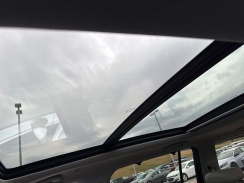 Used 2022 Jeep Grand Wagoneer Series I image 19