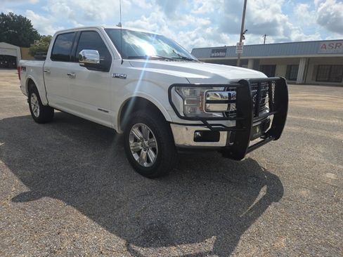 Used 2018 Ford F150 Lariat w/ Equipment Group 502A Luxury AWD/4WD image 20