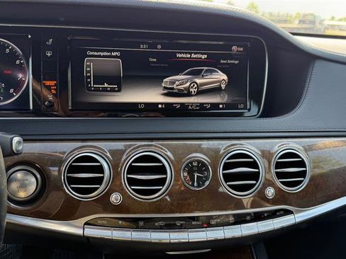 Used 2015 Mercedes-Benz S 550 4MATIC Sedan image 27
