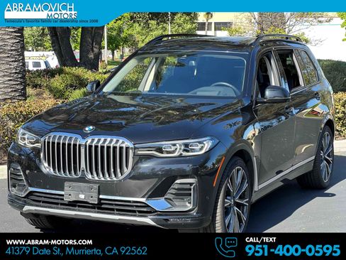 Used 2022 BMW X7 xDrive40i w/ Premium Package image 1