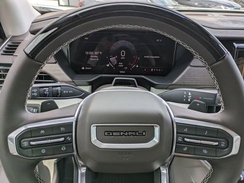 New 2026 GMC Acadia Denali w/ Super Cruise Package image 26