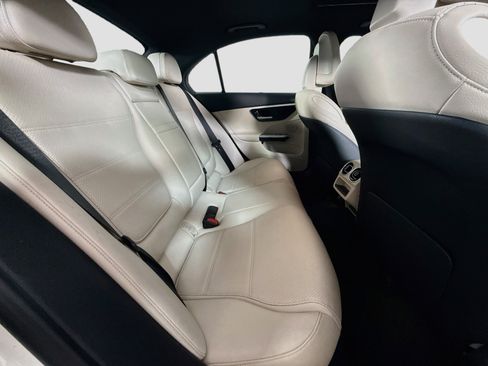 Used 2023 Mercedes-Benz C 300 4MATIC Sedan image 27