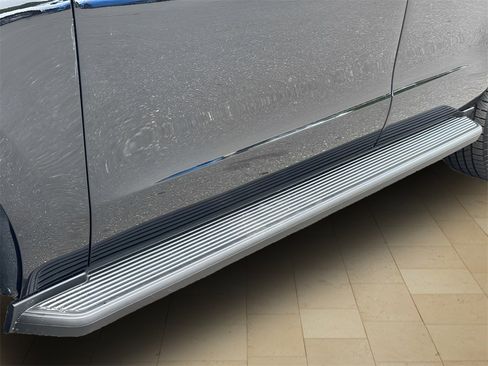 New 2025 Ford Expedition Active image 39