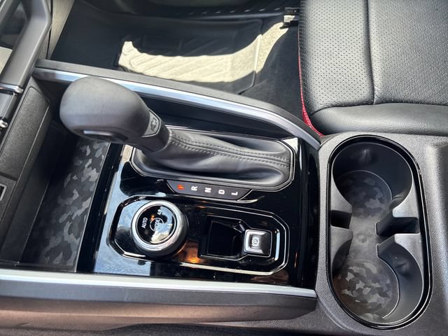 Used 2023 Chevrolet Colorado Trail Boss w/ Technology Package AWD/4WD image 21