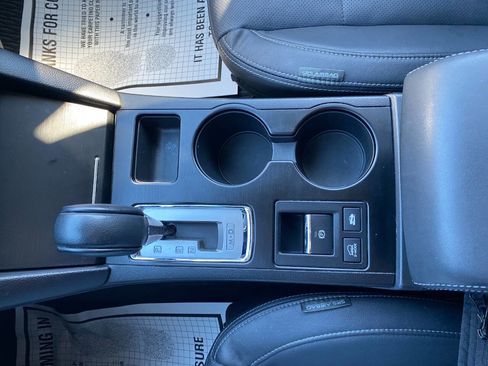 Used 2016 Subaru Outback 3.6R Limited image 18