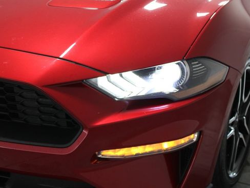 Used 2020 Ford Mustang Coupe w/ Equipment Group 101A RWD image 48