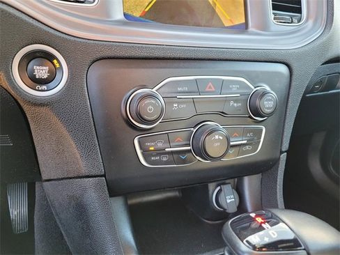 Used 2023 Dodge Charger SXT image 22