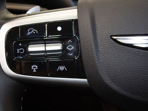 Used 2025 Genesis GV80 2.5T Standard image 23