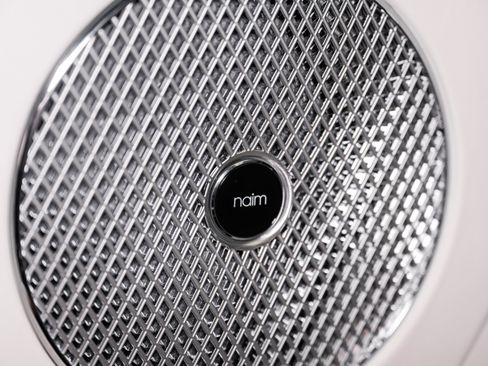 Used 2025 Bentley Bentayga image 59