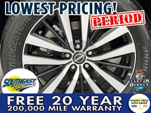 Used 2024 Nissan Pathfinder Platinum w/ Cargo Package image 76