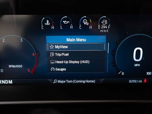 Used 2023 Ford F350 Lariat w/ Lariat Ultimate Package AWD/4WD image 26
