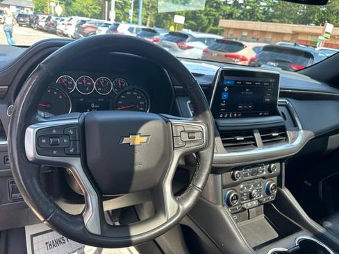 Used 2021 Chevrolet Tahoe LT w/ LT Signature Package AWD/4WD image 23