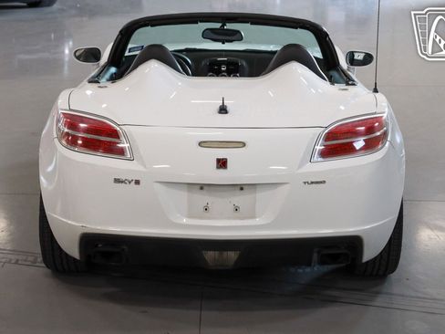 Used 2008 Saturn Sky Red Line image 33