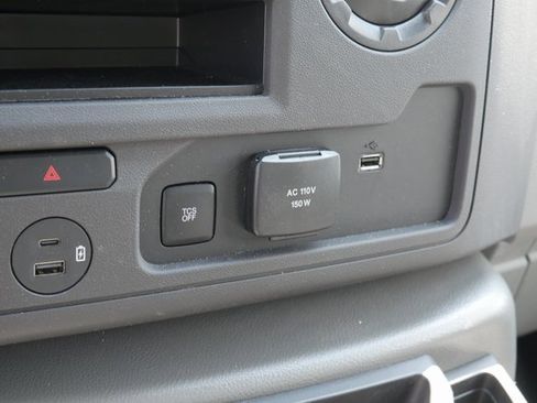 New 2026 Ford E-350 and Econoline 350 Super Duty w/ Power Equipment Group image 18