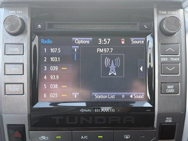 Used 2018 Toyota Tundra SR5 w/ SR5 Upgrade Package AWD/4WD image 31