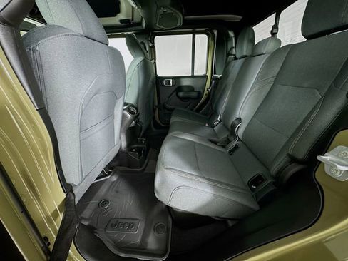 New 2026 Jeep Gladiator Sport image 26