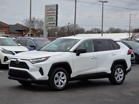 Used 2024 Toyota RAV4 LE image 2