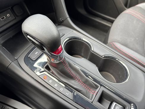 Used 2022 Chevrolet Equinox RS image 34