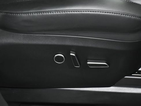 Used 2024 Tesla Model X AWD/4WD image 51