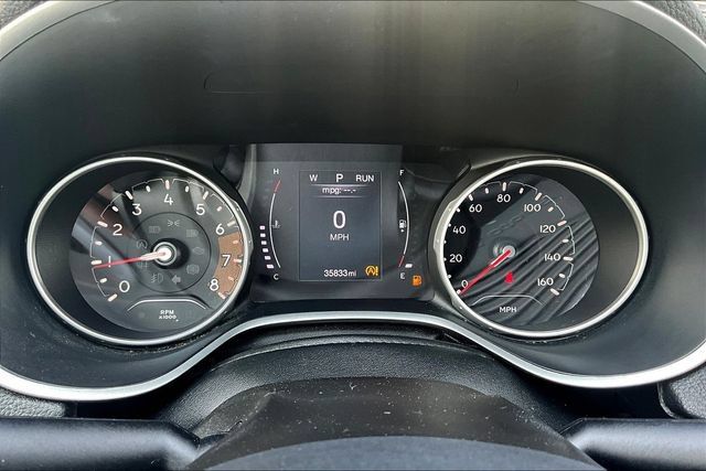 Used 2019 Jeep Compass Latitude w/ Cold Weather Group AWD/4WD image 13