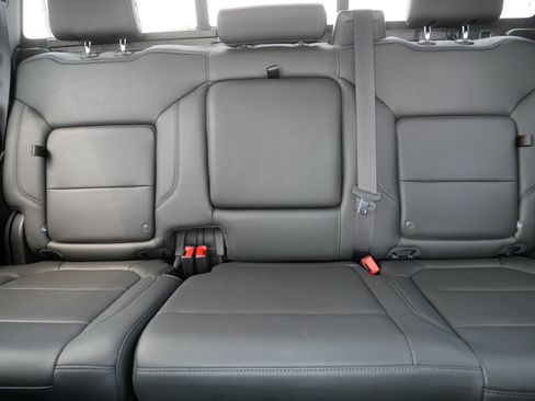 Used 2019 GMC Sierra 1500 SLT w/ SLT Premium Plus Package AWD/4WD image 13