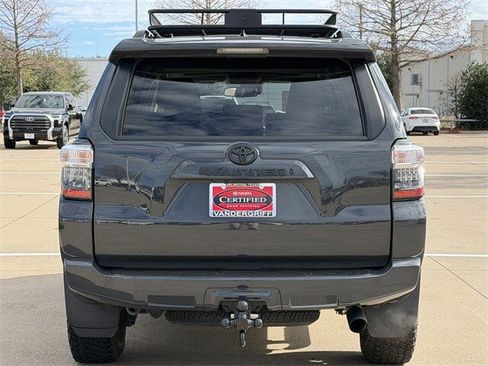 Certified 2024 Toyota 4Runner SR5 Premium image 5