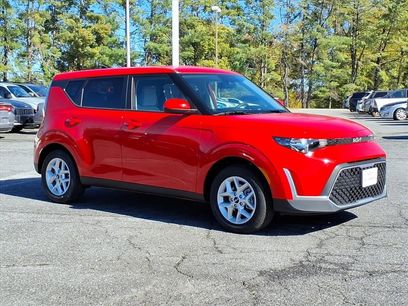 New 2025 Kia Soul LX w/ LX Technology Package