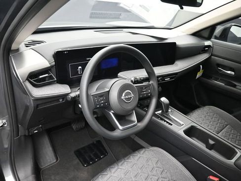 New 2026 Nissan Kicks SV w/ Illumination Package image 18