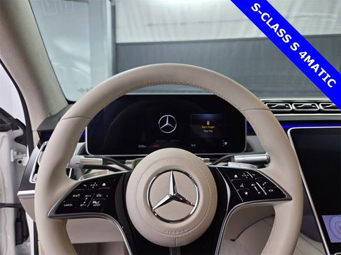 Used 2022 Mercedes-Benz S 580 4MATIC Sedan image 32