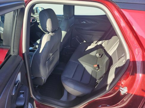 Used 2022 Chevrolet TrailBlazer RS image 26