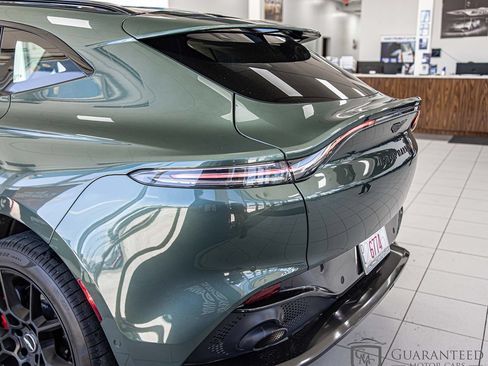 Used 2021 Aston Martin DBX AWD/4WD image 14